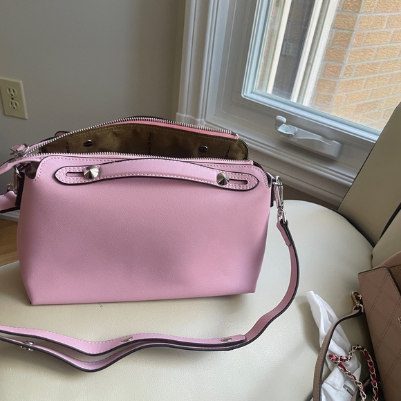 bag - Picture 2 of 2